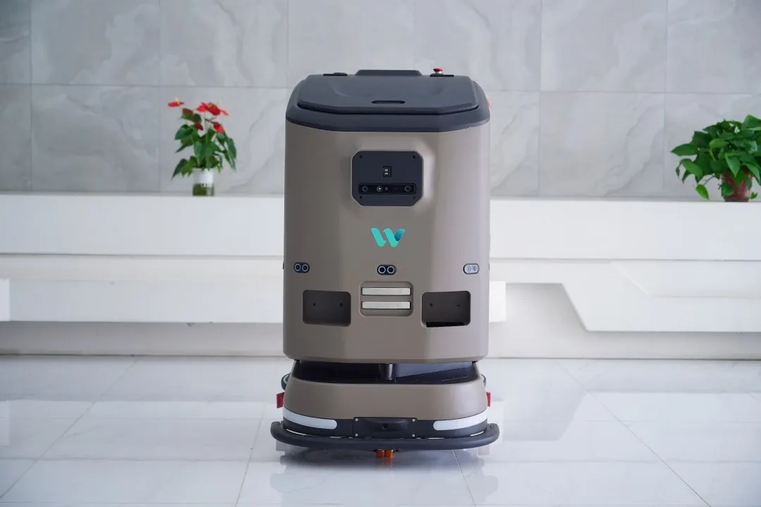 文達(dá)通股份發(fā)布全場景服務(wù)機器人矩陣：從清潔安防到情感陪伴的“端到端”智慧服務(wù)